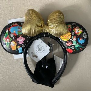 Disney parks light up Christmas ears headband